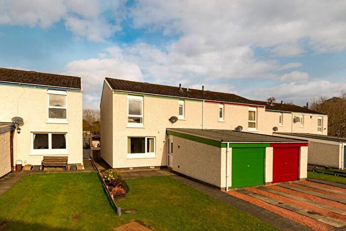 3 Bedroom End Terrace House For Sale In Kingsway, Peebles, EH45