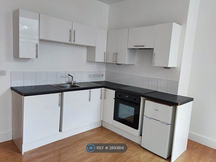 1 Bedroom Flat To Rent In Victoria St, Bristol, BS1