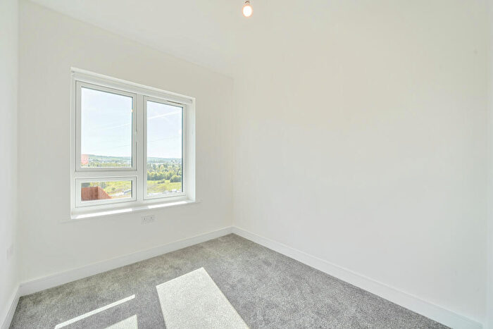 4 Bedroom Detached House To Rent In Ethel Carnie Road, Barrowford, BB9