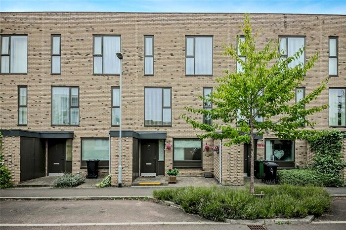 4 Bedroom Terraced House To Rent In Clay Farm Drive, Trumpington, Cambridge, CB2