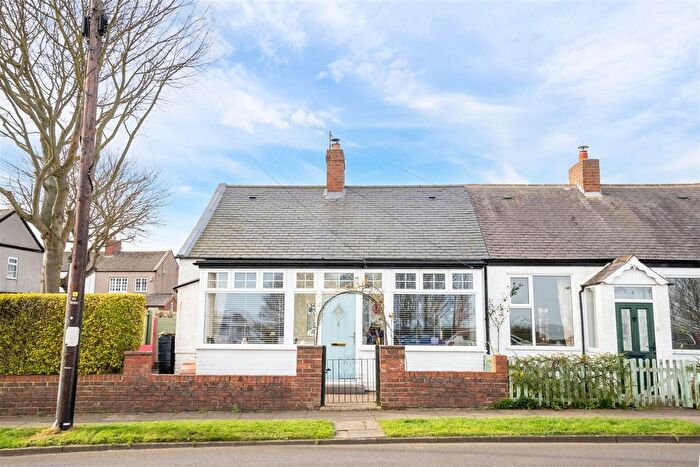 2 Bedroom Bungalow For Sale In Monkseaton Road, Wellfield, Whitley Bay, NE25