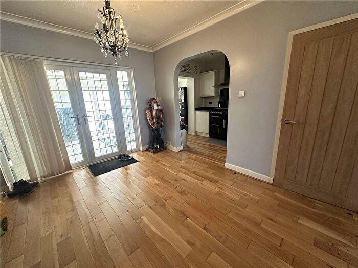 3 Bedroom Semi-detached House For Sale In Chester Road, Castle Bromwich, Birmingham, West Midlands, B36