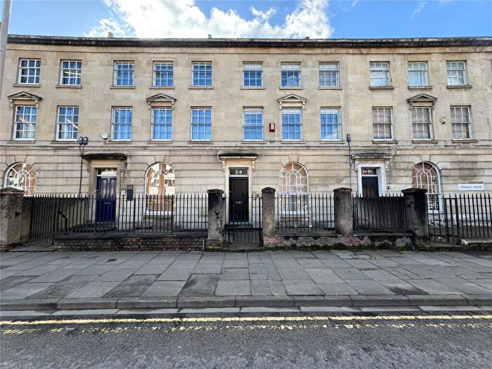 1 Bedroom Apartment To Rent In Queens Road, Reading, Berkshire, RG1