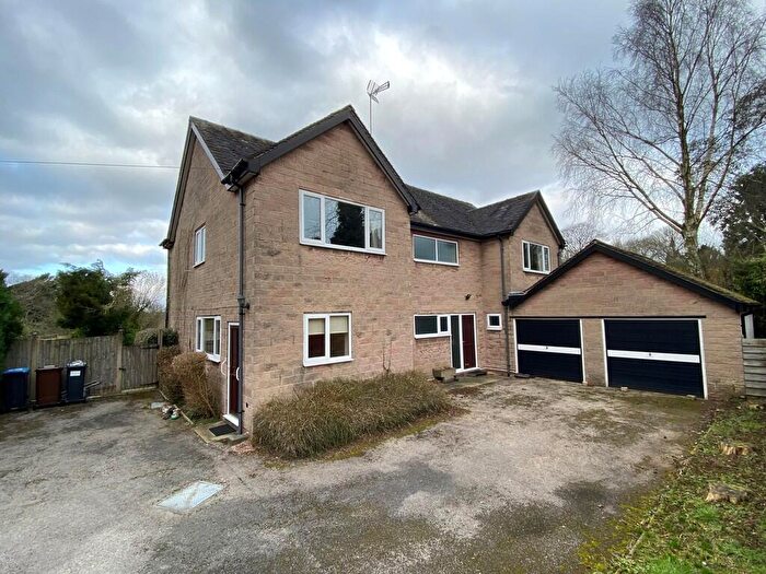 4 Bedroom Detached House For Sale In New Road, Alton, ST10