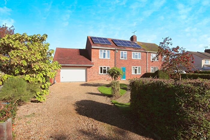4 Bedroom Semi-Detached House For Sale In Helpston Road, Glinton, Peterborough, PE6