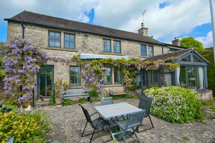 4 Bedroom Detached House For Sale In Hillside Lane, Brassington, DE4