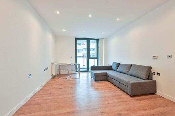 1 Bedroom Flat For Sale In Quebec Way, Canada Water, London, SE16