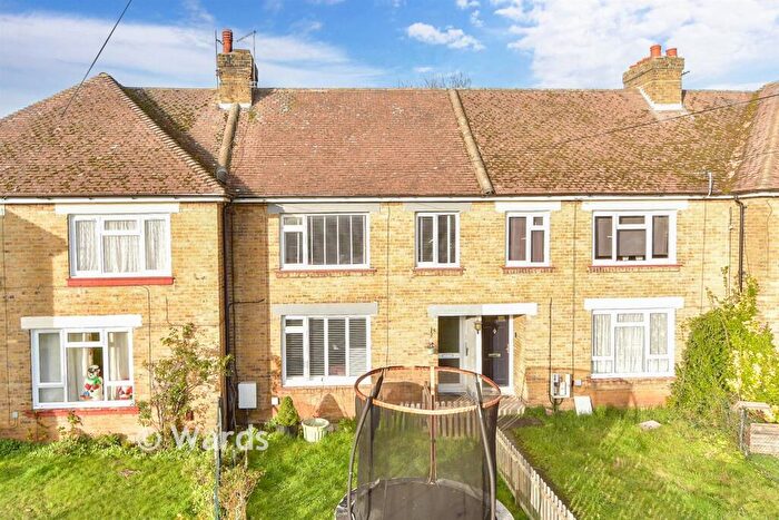 3 Bedroom Terraced House For Sale In Elm Grove, Sittingbourne, Kent, ME10