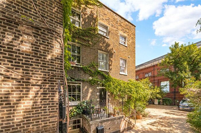 2 Bedroom Flat To Rent In The Terrace, Old Ford Road, Bethnal Green, London, E2