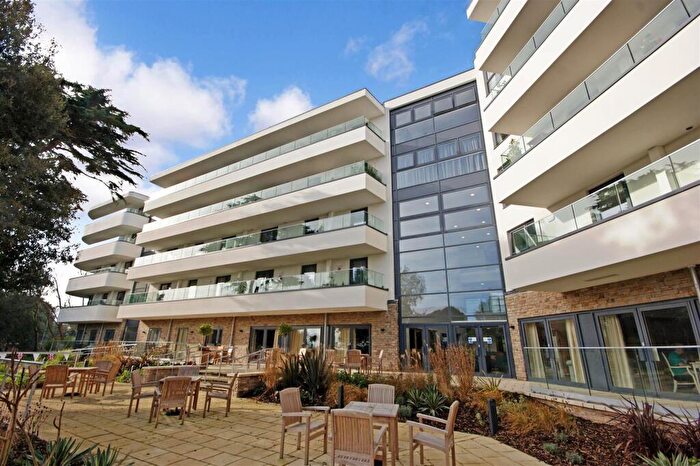 1 Bedroom Apartment For Sale In Horizons, Churchfield Road, Poole, BH15