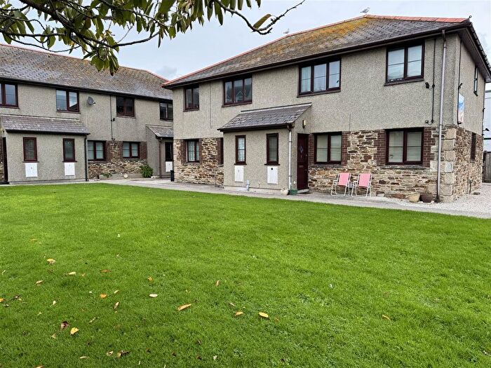 2 Bedroom Flat For Sale In St. Georges Hill, Perranporth, TR6