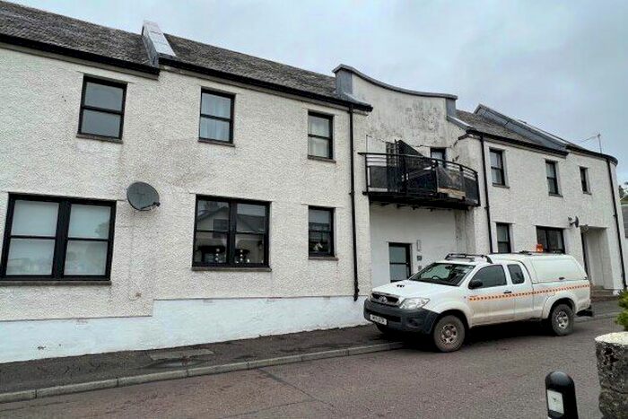 1 Bedroom Flat To Rent In Pathhead, Lanark, ML11