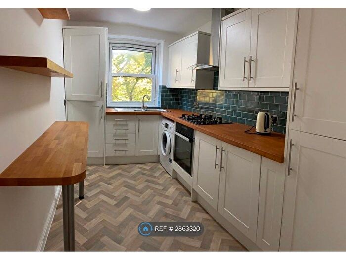 2 Bedroom Flat To Rent In Montpelier Road, Brighton, BN1