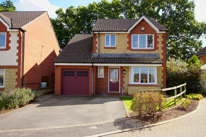 4 Bedroom Detached House To Rent In Oakwood Gardens, Coalpit Heath, Bristol, BS36