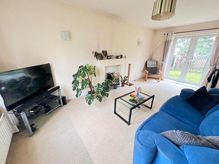 3 Bedroom Detached House For Sale In Clarendon Court, Shildon, DL4
