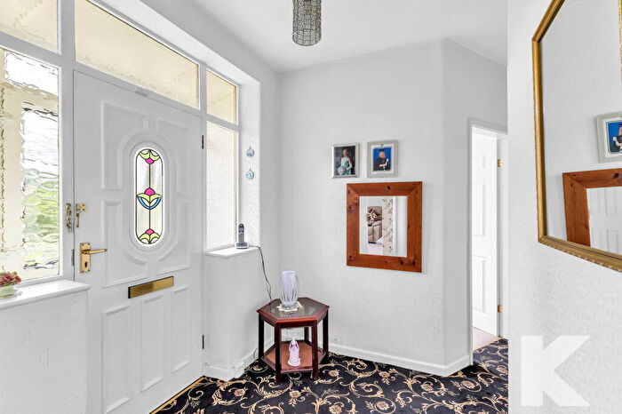 2 Bedroom Detached Bungalow For Sale In Ferney Field Road, Chadderton, Oldham, OL9