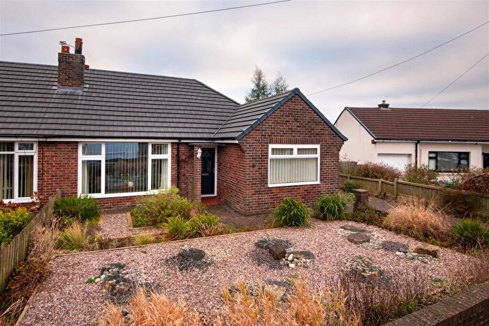 3 Bedroom Semi-Detached Bungalow For Sale In Belmont Road, Adlington, Chorley, PR6
