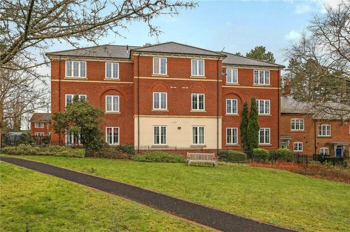 2 Bedroom Apartment To Rent In Braemore Court, Marnhull Rise, Winchester, SO22