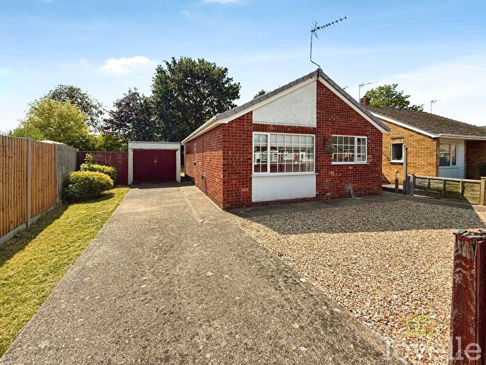 2 Bedroom Detached Bungalow For Sale In St. Hilarys Close, North Hykeham, LN6