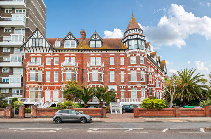 2 Bedroom Flat For Sale In Clarence Parade, Southsea, Hampshire, PO5
