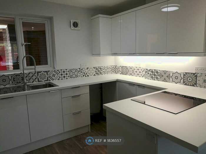 1 Bedroom Flat To Rent In The Mount, Guildford, GU2