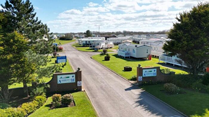 2 Bedroom Caravan For Sale In Seaside Rd, Hull, HU11