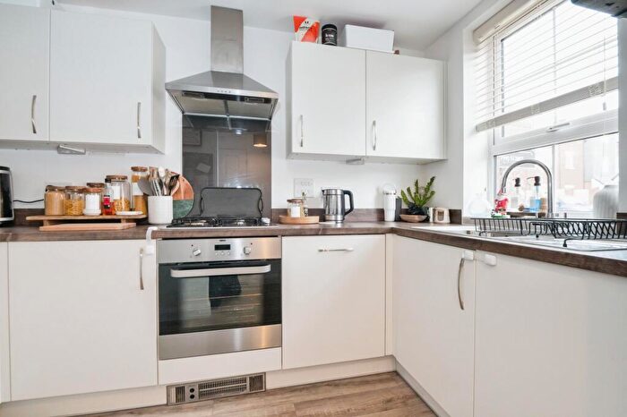 2 Bedroom End Of Terrace House For Sale In Dowling Crescent, Ampfield, Romsey, Hampshire, SO51