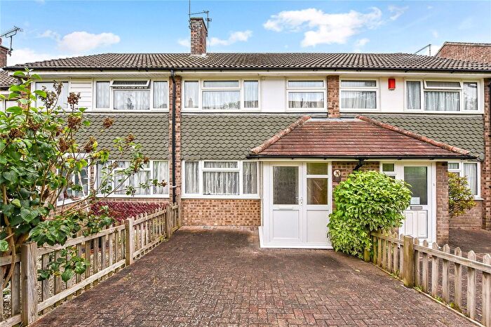 3 Bedroom Terraced House To Rent In Croft Gardens, Alton, Hampshire, GU34