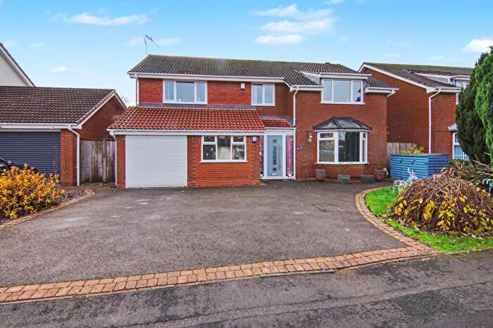 5 Bedroom Detached House For Sale In Asbury Road, Balsall Common, CV7