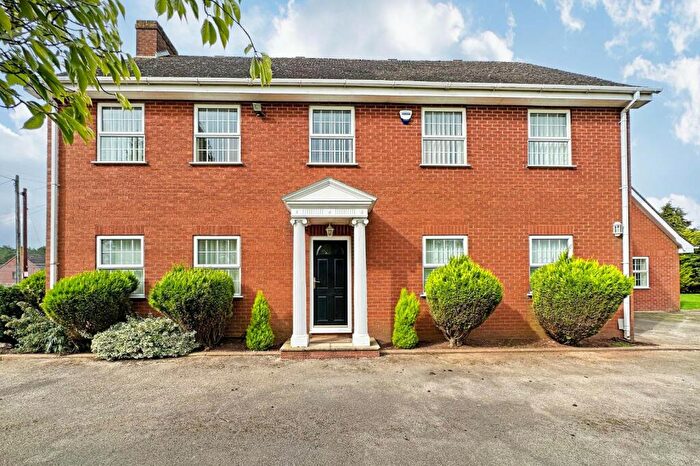 3 Bedroom Detached House To Rent In Fillongley Road, Meriden, Coventry, West Midlands, CV7