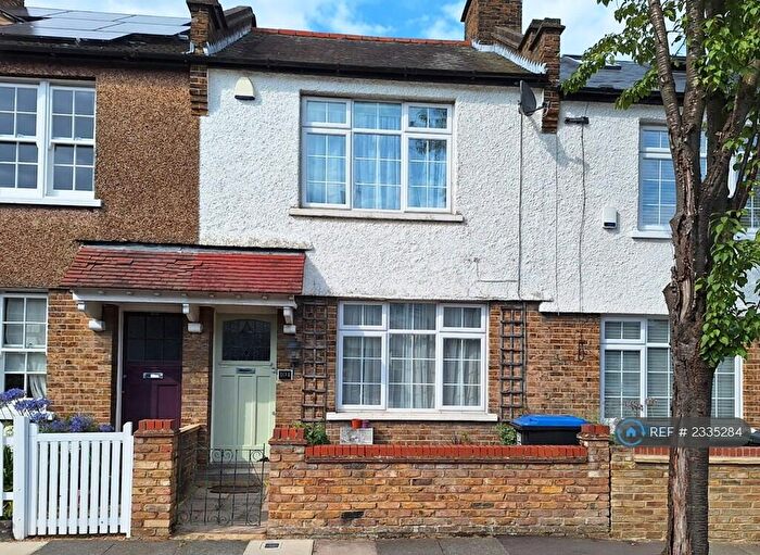 3 Bedroom Terraced House To Rent In Sketty Road, Enfield Town, EN1