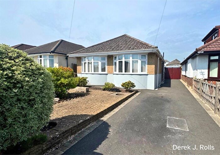 2 Bedroom Bungalow For Sale In Noel Road, Bournemouth, Dorset, BH10