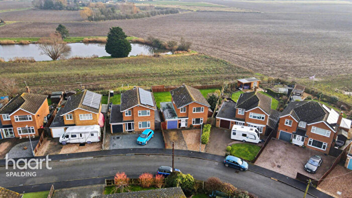 3 Bedroom Detached House For Sale In Orchard Close, Donington, PE11