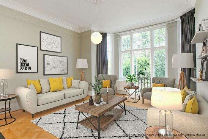 3 Bedroom Flat To Rent In Willoughby Road, Twickenham TW1