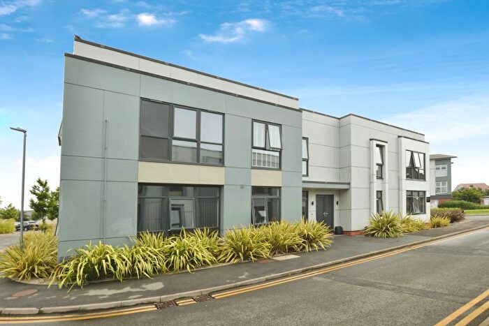 1 Bedroom Flat For Sale In Spindle Close, Hawkinge, Folkestone, Kent, CT18