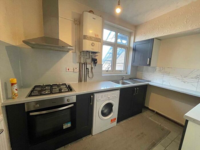 1 Bedroom Flat To Rent In St. Peters Road, Leicester, LE2