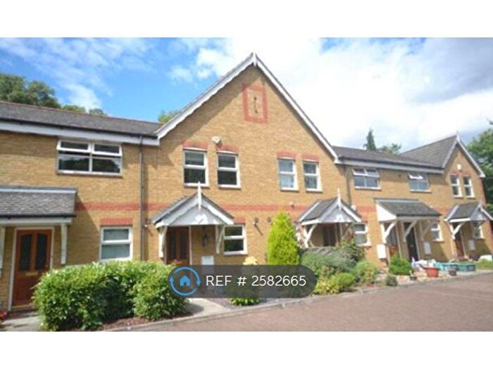 2 Bedroom Terraced House To Rent In Isleworth, Isleworth, TW7