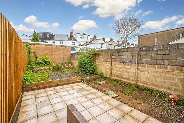 1 Bedroom Flat For Sale In Lower Cathedral Road, Cardiff, CF11