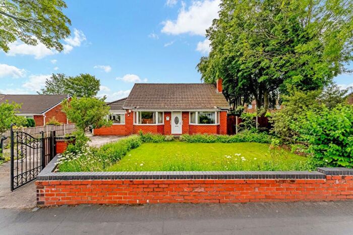 3 Bedroom Bungalow For Sale In Slag Lane, Lowton, Warrington, WA3