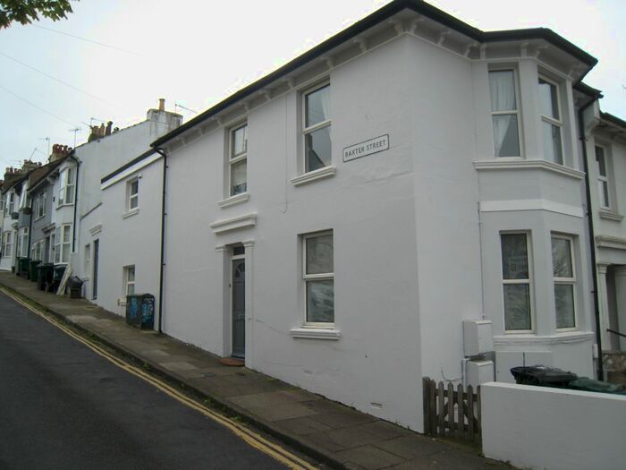 2 Bedroom Flat To Rent In Elm Grove, Brighton, BN2