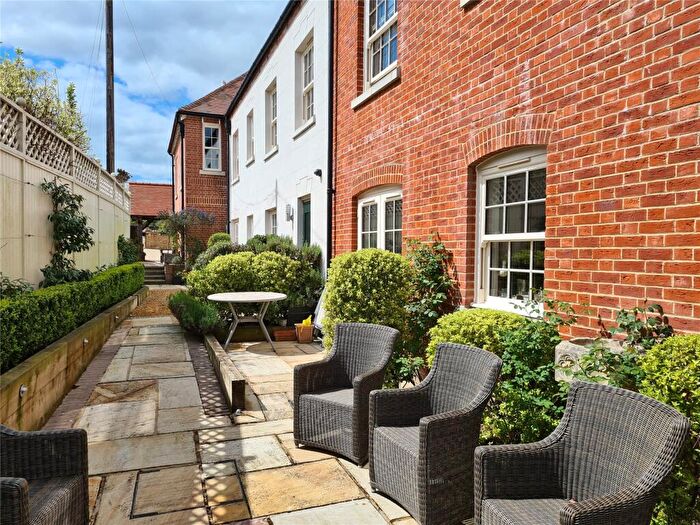 1 Bedroom Apartment For Sale In Pound Lane, Wareham, Dorset, BH20