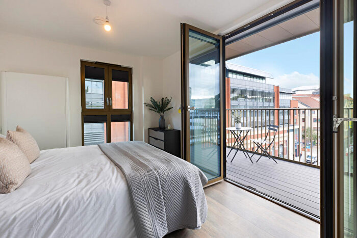 2 Bedroom Apartment To Rent In Millwrights Place, Bristol Bristol, BS1