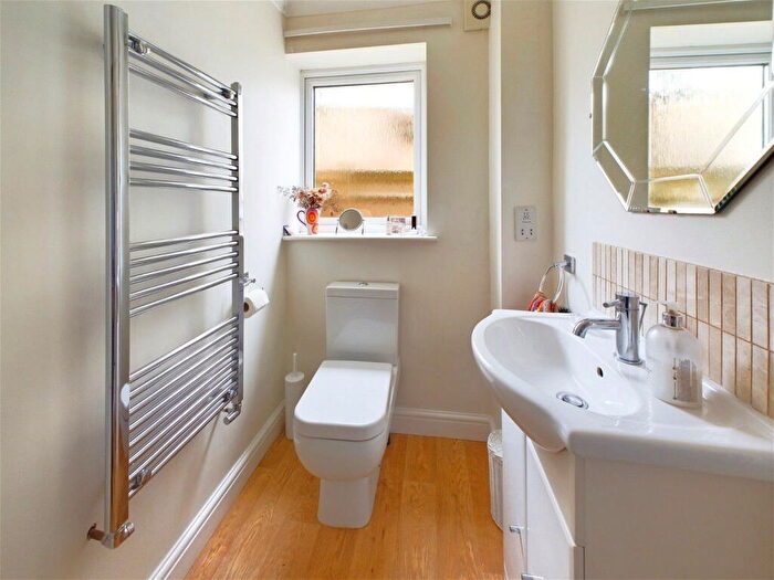 4 Bedroom Detached House For Sale In Old Fort Road, Shoreham By Sea, BN43