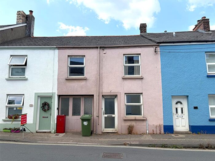 3 Bedroom Terraced House For Sale In Calf Street, Torrington, Devon, EX38