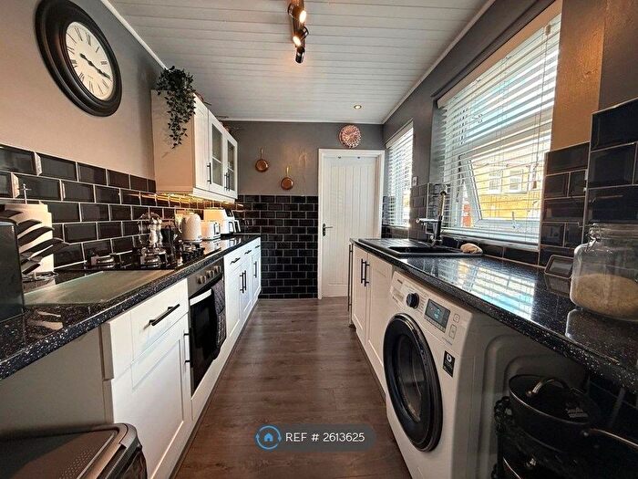 3 Bedroom Terraced House To Rent In Institute Terrace West, Chester Le Street, DH2