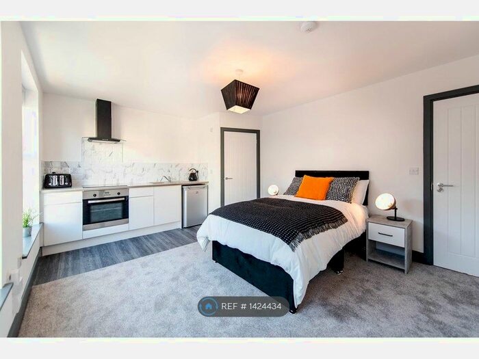 Studio To Rent In Booth Street, Ashton-Under-Lyne, OL6