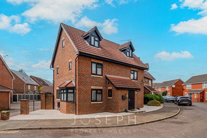 4 Bedroom Detached House For Sale In Tower Mill Road, Ipswich, IP1