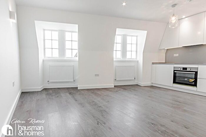 1 Bedroom Flat To Rent In North End Road, Golders Green, NW11
