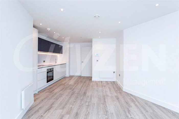 1 Bedroom Flat To Rent In Silvercroft Street, Manchester, M15