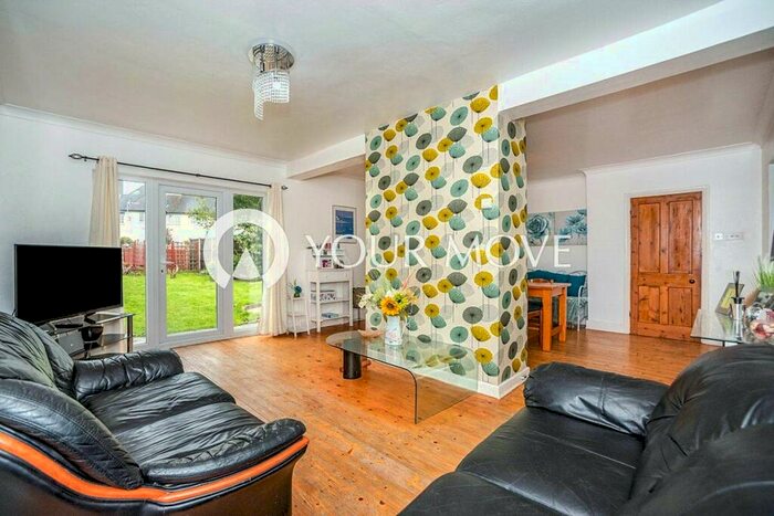3 Bedroom Semi-Detached House To Rent In Admiral Seymour Road, London, SE9